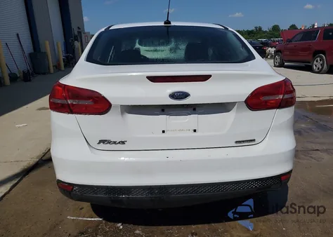 2015 Ford Focus S из США, поврежденный, VIN 1FADP3E2XFL313465